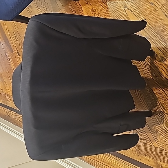Armani Exchange Black Blazer Size 40S Tailored Fit Stylish and Versatile.